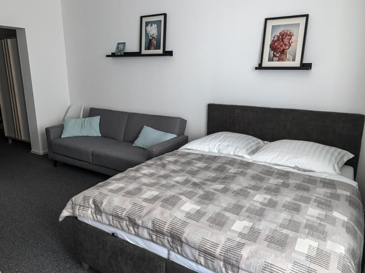 Apartman J&J Бешеньова Екстер'єр фото